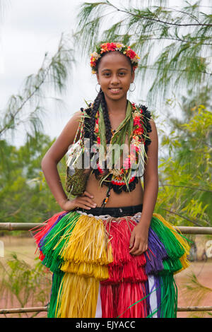 Yapese ragazza in abbigliamento tradizionale, Yap Island, Stati Federati di Micronesia Foto Stock