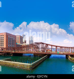 Boston Northern Avenue Bridge in Massachusetts, STATI UNITI D'AMERICA Foto Stock