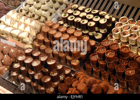 Pasticceria Odone di Torino (Piemonte, Italia), tipica di cioccolatini Foto Stock