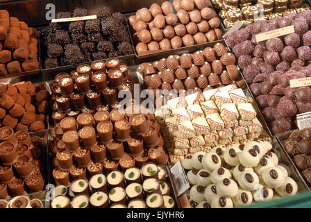 Pasticceria Odone di Torino (Piemonte, Italia), tipica di cioccolatini Foto Stock