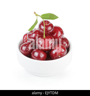 Cherry merry bacche nella ciotola bianco isolato Foto Stock