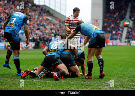 Wigan, Regno Unito. 03 apr, 2015. Super League Rugby. Il Wigan Warriors versus St Helens. Wigan rimanere accampati sulla St Helens traguardo linea credito: Azione Sport Plus/Alamy Live News Foto Stock