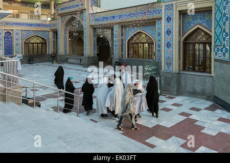 Donna ingresso, Seyed Ali moschea, Grand Bazaar, Teheran, Iran Foto Stock