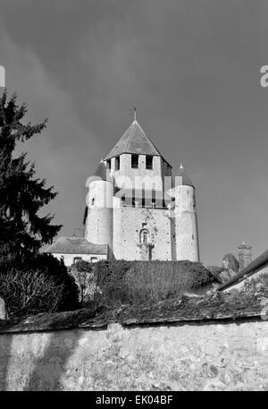 Mantenere la medievale torre di Cesare (circa XII c.), un punto di riferimento ed emblema della città di Provins, Francia. Patrimonio mondiale dell UNESCO Foto Stock