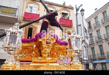 I religiosi galleggiante con Gesù Cristo, processione, la settimana santa, Semana Santa, Malaga, Andalusia, Spagna. Foto Stock