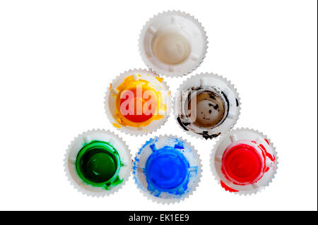 Tappo di tubi di vernice acrilica isolato Foto Stock