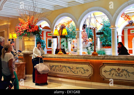 Las Vegas, Nevada, Stati Uniti d'America - 21 ottobre 2013 : lobby a Bellagio Hotel di las vegas, Bellagio Hotel e Casino ha aperto nel 1998. Questo hotel di lusso di proprietà di mgm resorts international Foto Stock