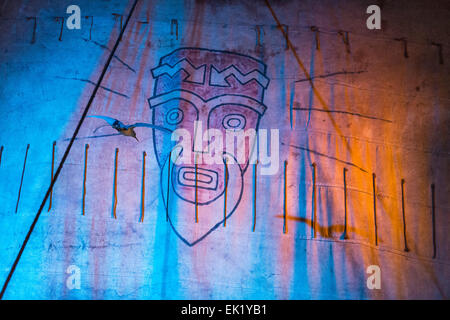 Dettaglio della vela della zattera Kon-Tiki, navigato attraverso l'Oceano Pacifico nel 1947 dal Norwegian Explorer, Thor Heyerdahl. Museo Kon-Tiki, Oslo, Norvegia. Foto Stock