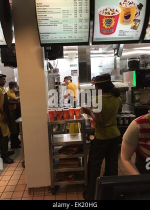 McDonalds, St Annes Square, Manchester Foto Stock