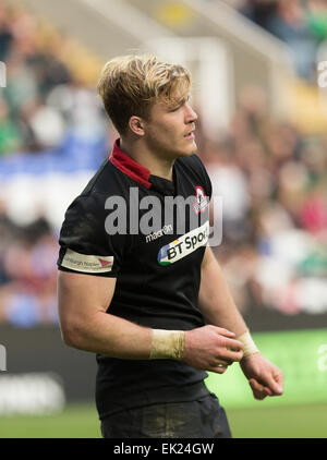 Reading, Regno Unito. 05 apr, 2015. Il rugby europeo Champions Cup Quarti di finale. London Irish rispetto a Edimburgo. David Denton Edimburgo. Credito: Azione Sport Plus/Alamy Live News Foto Stock