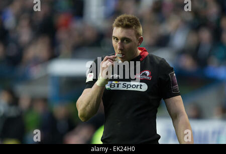 Reading, Regno Unito. 05 apr, 2015. Il rugby europeo Champions Cup Quarti di finale. London Irish rispetto a Edimburgo. Dougie Fife Edimburgo. Credito: Azione Sport Plus/Alamy Live News Foto Stock