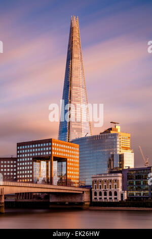 La Shard e London Bridge, Londra, Inghilterra Foto Stock