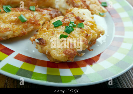 Cajun gattuccio di mare con salsa tartara Foto Stock