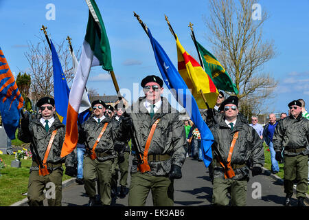 Londonderry, Irlanda del Nord. 6 Aprile, 2015. Il colore delle parti al 32 County movimento Sovranità commemorazione del 1916 Irish Pasqua in aumento. Credito: George Sweeney/Alamy Live News Foto Stock