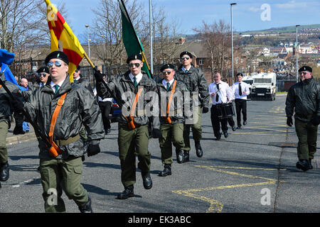 Londonderry, Irlanda del Nord. 6 Aprile, 2015. Il colore delle parti al 32 County movimento Sovranità commemorazione del 1916 Irish Pasqua in aumento. Credito: George Sweeney/Alamy Live News Foto Stock