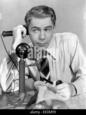 Paul Muni, sul set del film "Hi, Nellie!', 1934 Foto Stock