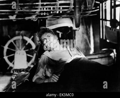 Jean Marais, sul set del film "Amore eterno" (aka L'eternel Retour, aka l eterno ritorno), 1943 Foto Stock