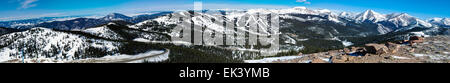 Panorama view of Monarch Mountain and the Sawatch Range of mountains, Continental Divide, central Colorado, USA Foto Stock