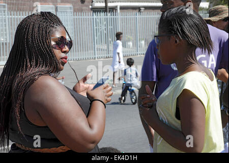 Langa Township aprire strade evento Foto Stock