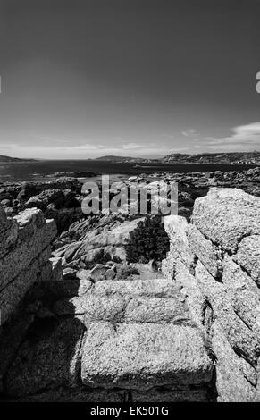 L'Italia, Sardegna, Santo Stefano Island (Maddalena), vista dell'isola - Scansione su pellicola Foto Stock