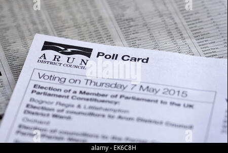 Arun, UK. 07 apr, 2015. Politica, elezioni, votazioni, il polling scheda dal distretto di Arun Consiglio di dare notifica dell'elezione generale BRITANNICA il 7 maggio 2015. Credito: Occhio onnipresente/Alamy Live News Foto Stock