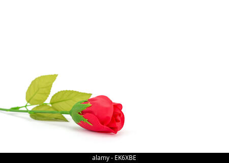 Artificiale rosa rosso isolato su sfondo bianco Foto Stock