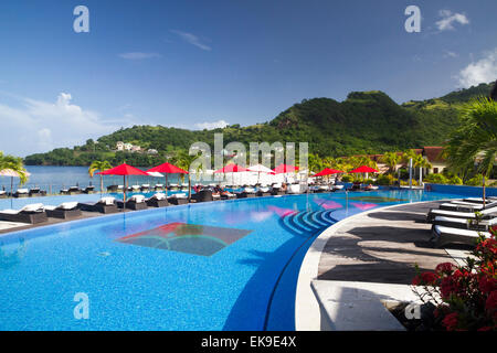 Buccament Bay Resort piscina in West Indies Foto Stock