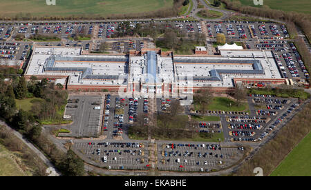 Vista aerea di York Designer Outlet (McArthur Glen) vicino a York, Regno Unito Foto Stock