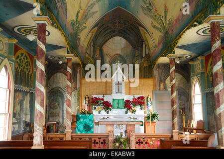 San Benedetto la Chiesa cattolica anche chiamato la Chiesa dipinta in Honaunau, Hawaii, Stati Uniti d'America. Foto Stock