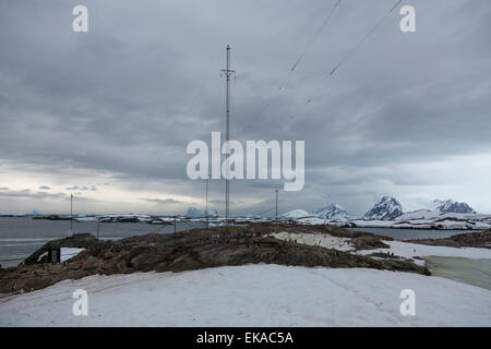 Antenne di Vernadsky Base di ricerca, Galindez Island Isole argentino, Antartide Foto Stock