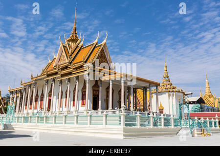 La Pagoda d'argento (Wat Preah Keo) nella capitale Phnom Penh, Cambogia, Indocina, Asia sud-orientale, Asia Foto Stock