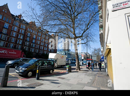 Giunzione di Marylebone Road e Glentworth Street uno dei posti peggiori in Londra per inquinamento da traffico Foto Stock