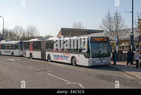 Bus alla città di York park and ride terminus a Rawcliffe Bar, North Yorkshire, Inghilterra, Regno Unito Foto Stock