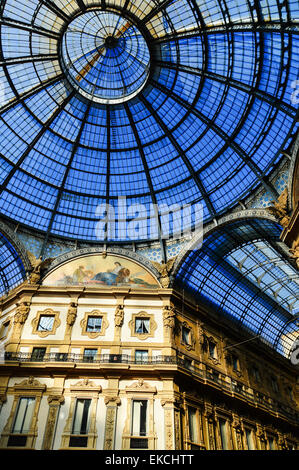 Galleria Vittorio Emanuele II nel centro di Milano, Italia Foto Stock