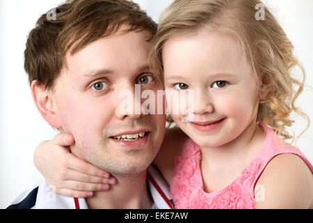 Ritratto di felice figlia con Caro padre Foto Stock