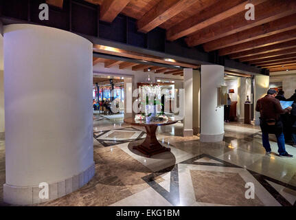 L'Hotel Hilton Molino Stucky Venice è situato sull'isola della Giudecca Italia Foto Stock