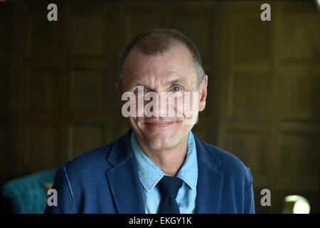 Berlino, Germania. Decimo Apr, 2015. Ruediger Boess, Vice Presidente Esecutivo del Gruppo acquisizioni programmazione ProSiebenSat.1 pone durante un evento stampa a Berlino, Germania, 10 aprile 2015. Foto: Jens Kalaene/dpa/Alamy Live News Foto Stock