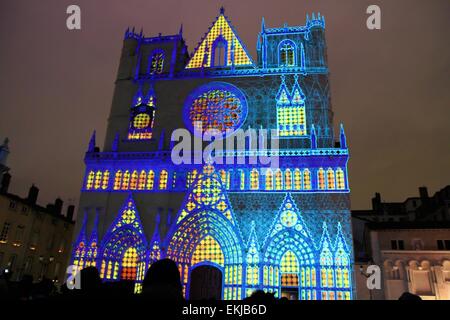 Festival delle Luci, Cattedrale Saint-Jean, Lione, Francia Foto Stock