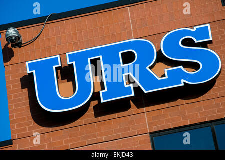 Un segno del logo al di fuori al di fuori di un edificio occupato da URS. Foto Stock