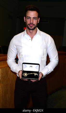 William Levy riceve le chiavi della città di Miami con: William Levy dove: Miami, Florida, Stati Uniti quando: 06 Ott 2014 Foto Stock