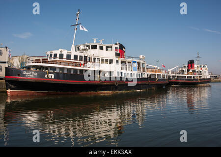 Royal Iris del Mersey e Royal Daffodil, Birkenhead, Wallaey, Wirral Foto Stock