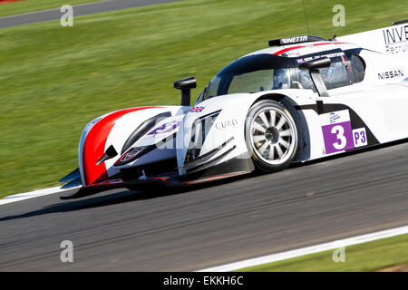 Silverstone, Towcester, Northamptonshire, Regno Unito, 11 apr, 2015. Sir Chris Hoy racing la Ginetta LMP3 auto in unione Lemans Series in quel di Silverstone nel Regno Unito Credito: Steven roe/Alamy Live News Foto Stock