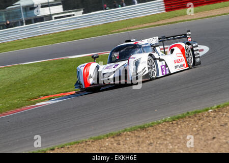 Silverstone, Towcester, Northamptonshire, Regno Unito, 11 apr, 2015. Sir Chris Hoy racing la Ginetta LMP3 auto in unione Lemans Series in quel di Silverstone nel Regno Unito Credito: Steven roe/Alamy Live News Foto Stock