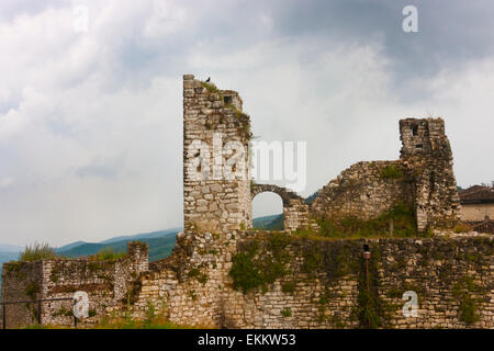 La cittadella e il castello di Berat (Patrimonio Mondiale dell'UNESCO), l'Albania Foto Stock