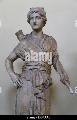 Statua di Artemis. Copia di un originale greco del III secolo a.C.. Musei Vaticani. Chiaramonti. Foto Stock