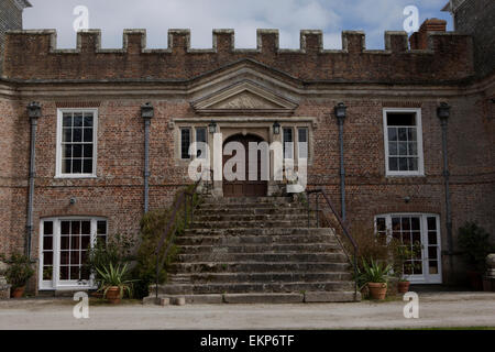 Ince Castle nr Saltash Cornwall,costruita intorno al 1642 ed è la casa di Lord e Lady Boyd con bel giardino che sono aperti pubblici. Foto Stock