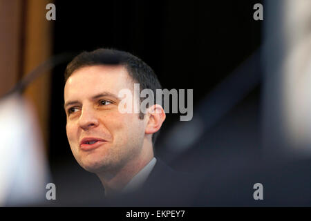 Discussione di economia presso la Galleria Nazionale, Edimburgo Stephen Gethins (SNP) Foto Stock