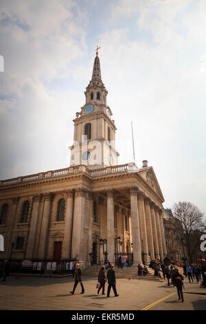 Esterno del Saint Martin-in-the-Fields Church a Londra Foto Stock