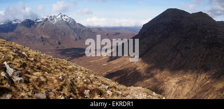 Black Cuillin e Marsco da stac Ruadh, Skye, Scozia Foto Stock