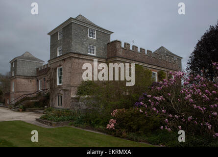 Ince Castle nr Saltash Cornwall,costruita intorno al 1642 ed è la casa di Lord e Lady Boyd con bel giardino che sono aperti pubblici. Foto Stock